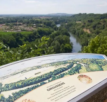 Du Cafe Suquet Tatil Evi Giroussens