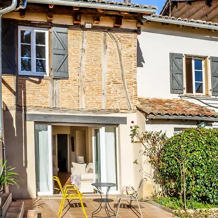 Du Cafe Suquet Tatil Evi Giroussens